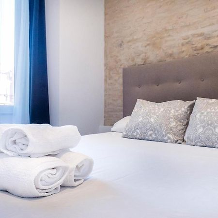 Apartament Alohamundi Adriano Sewilla Zewnętrze zdjęcie