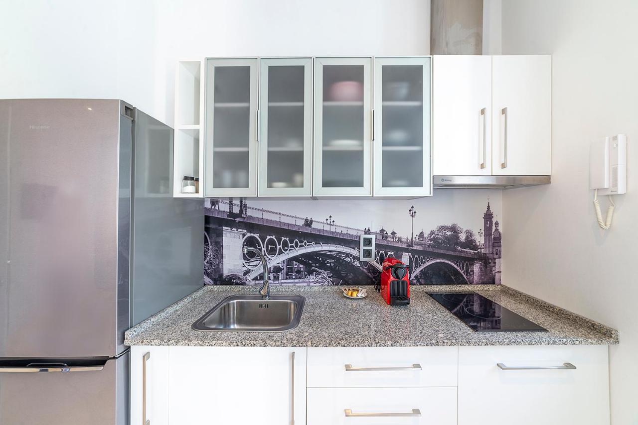Apartament Alohamundi Adriano Sewilla Zewnętrze zdjęcie